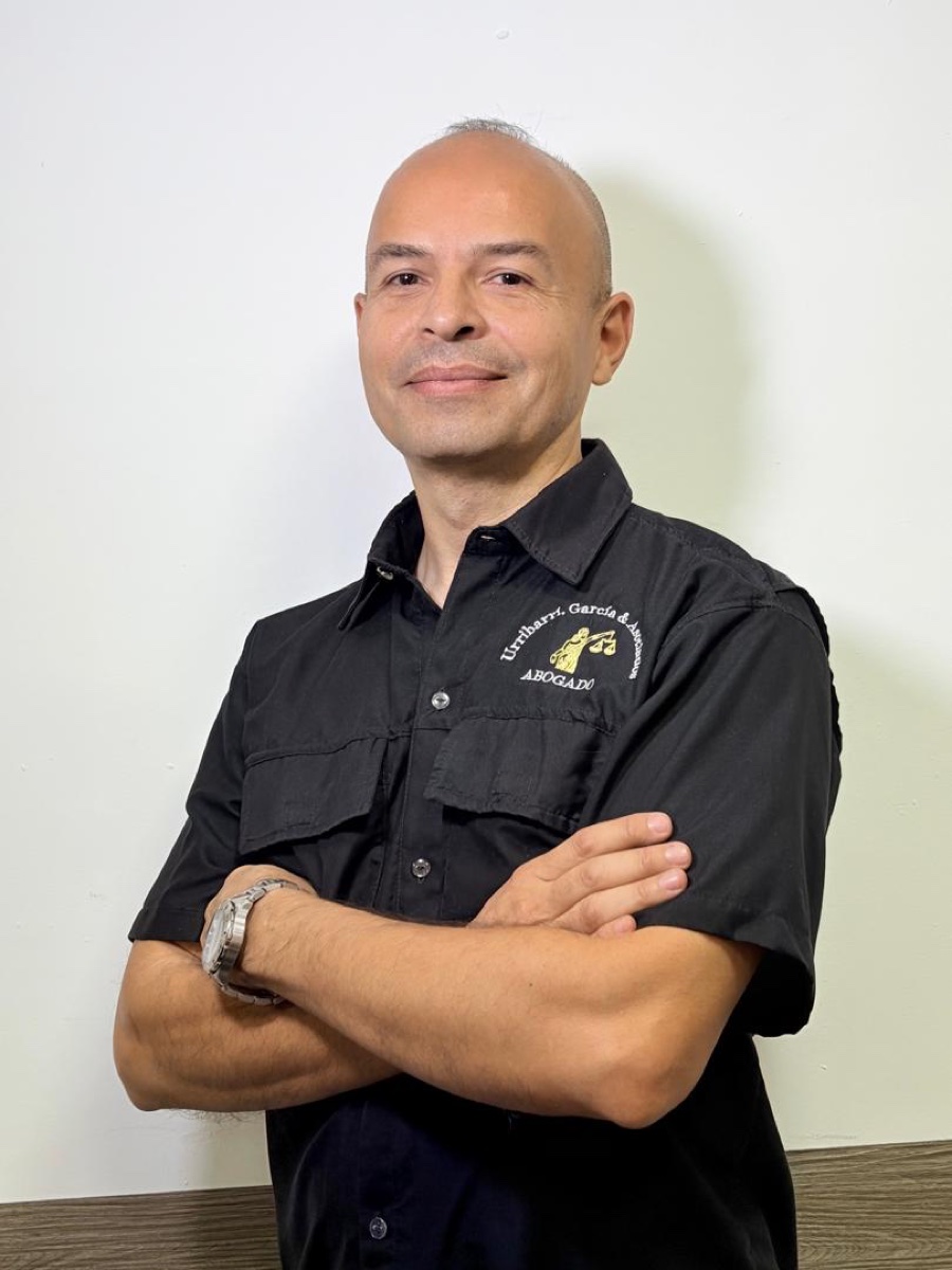 Gerardo García Rangel, 主任 de Urribarrí, García & Asociados, S.C.